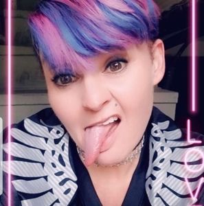 Meet your Posher, Stacey